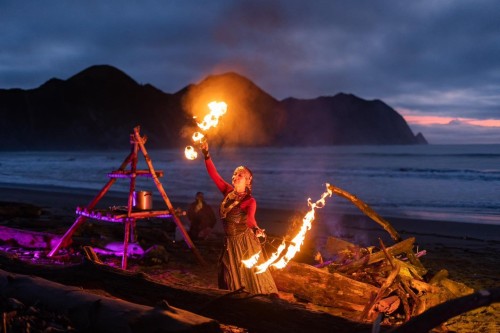 Fire poi